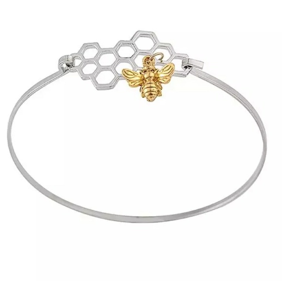 ✈$15 Honeycomb bee bracelet - Picture 5 of 6